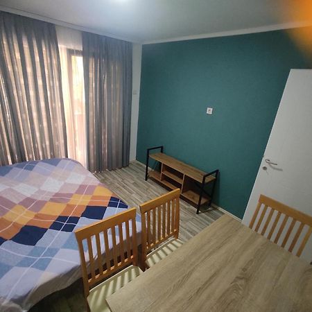 Madox Apartment Ohrid Bagian luar foto